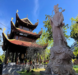 Chùa Tòng Lâm Lô Sơn (Chùa Đá Lố)