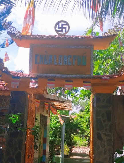 Chùa Long Phú