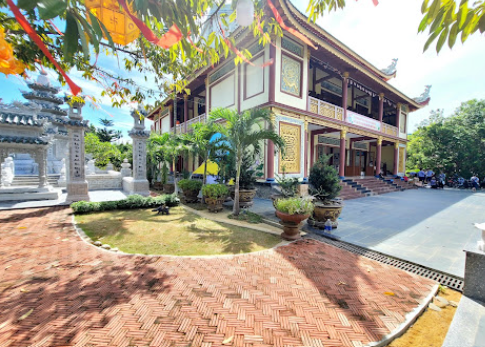 Chùa Bảo Tịnh - xã Bà Nà, Đà Nẵng