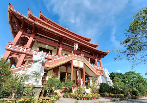 Chùa Hương Quang ( Niệm Phật Đường Hương Quang) - Phường Đông Thành, Vĩnh Long