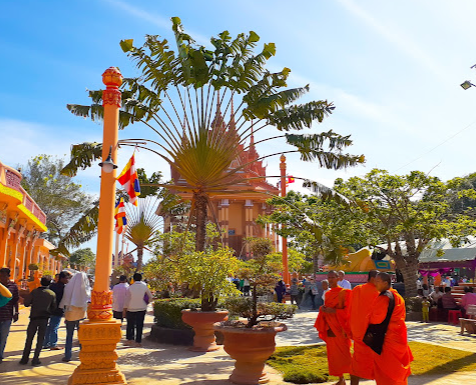 Chùa Đăy Tà Pay - Phường Vĩnh Châu, Cần Thơ