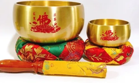Ý nghĩa của một số pháp khí Phật giáo: Chuông và Mõ