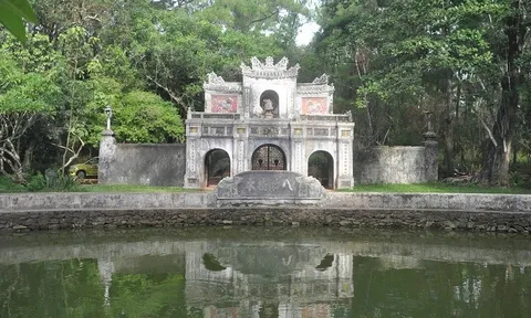 Quá trình du nhập và phát triển Phật giáo vùng Thuận Hóa thời chúa Nguyễn (1558-1778)