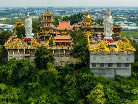 Chùa Châu Thới - Vẻ đẹp huyền bí với kiến trúc độc đáo