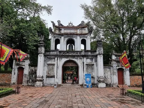 Vua Lý Thánh Tông: Anh hùng cứu nước, nhân từ, thương dân, tôn sùng đạo Phật