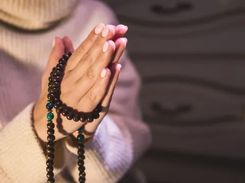 Tràng hạt - Pháp khí nhỏ trên con đường tỉnh thức