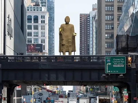 Tượng Phật của nghệ sĩ gốc Việt được trưng bày tại New York